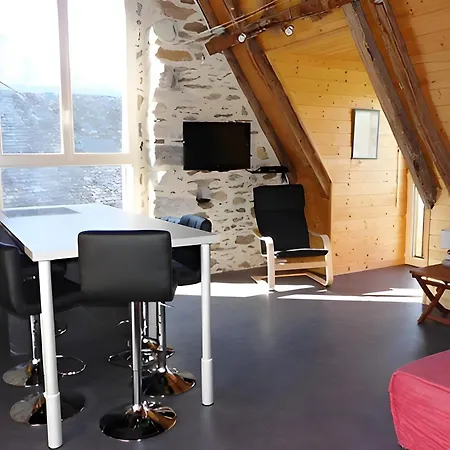 Dans Grange Amenagee